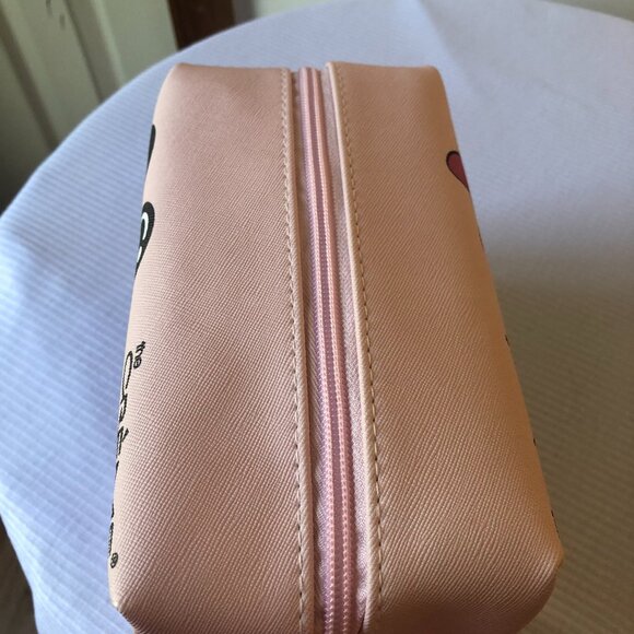 NWT - The Creme Shop x Disney Mickey & Minnie Mouse Travel Pouch - Picture 7 of 10